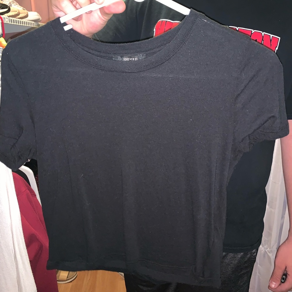 black crop top